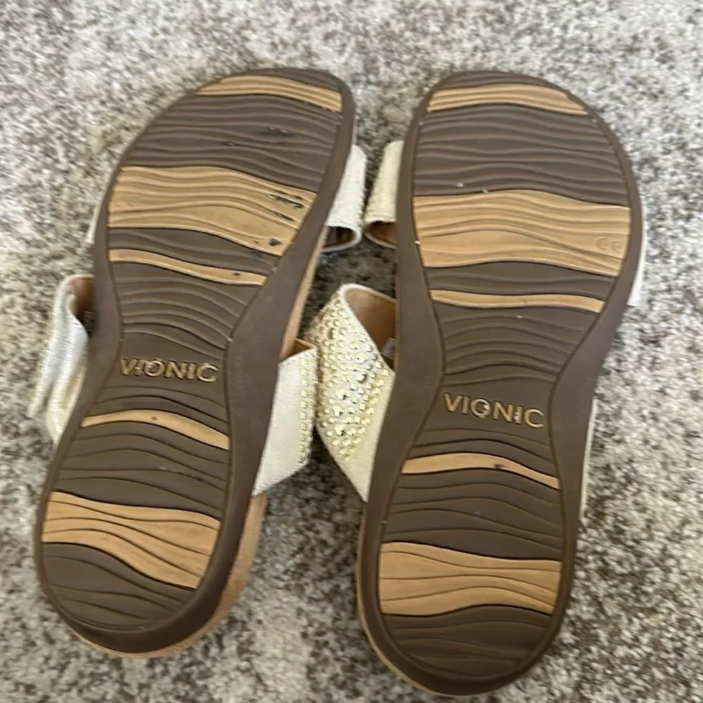 Vionic Samoa Gold Metallic Studded Slide Sandals 8